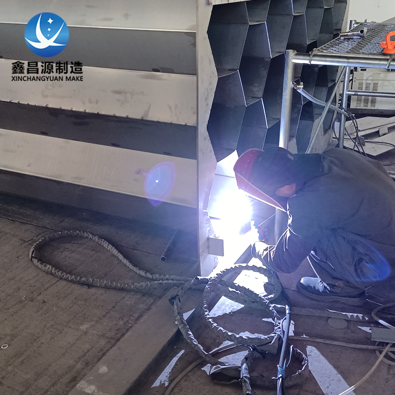  鑫昌源生產(chǎn)濕電除塵陽極管的優(yōu)勢(shì)有哪些？